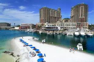 10 Harbor Blvd, Destin, FL 32541 - Photo 1