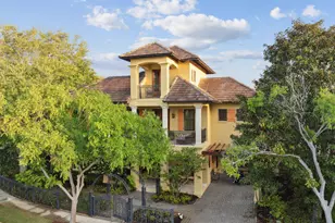 30 Place De La Fontaine, Miramar Beach, FL 32550 - Photo 2