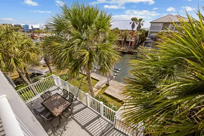 1406 Homeport Drive, Navarre, FL 32566 - Photo 40