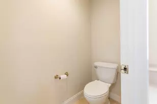 421 Emerald Pointe Dr, Mary Esther, FL 32569 - Photo 22