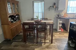 187 E Violet Ln E, Defuniak Springs, FL 32433 - Photo 8