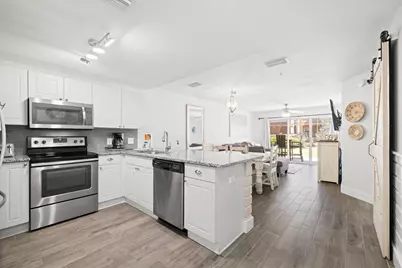 2076 Scenic Gulf Drive #UNIT 1011, Miramar Beach, FL 32550 - Photo 8