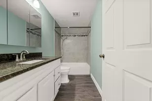 404 W 1st Ave W, Crestview, FL 32536 - Photo 14