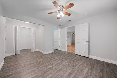 404 W 1st Avenue W, Crestview, FL 32536 - Photo 16