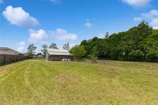 2377 Lake Silver Rd, Crestview, FL 32536 - Photo 16