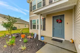 213 E Lockwood Way E, Defuniak Springs, FL 32435 - Photo 4