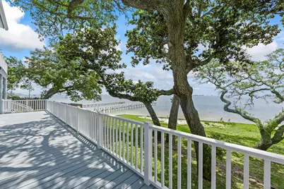 2062 Blue View Court, Navarre, FL 32566 - Photo 6