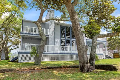 2062 Blue View Court, Navarre, FL 32566 - Photo 14