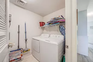 15928 Front Beach Rd, Panama City Beach, FL 32413 - Photo 30