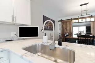 1112 Pin Oak Cir, Niceville, FL 32578 - Photo 8