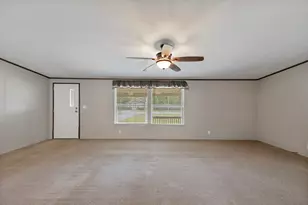 1521 Trotter Way, Baker, FL 32531 - Photo 6