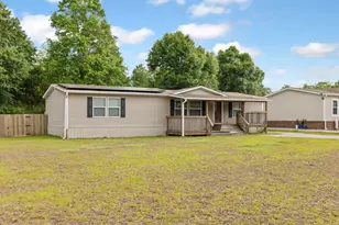 1521 Trotter Way, Baker, FL 32531 - Photo 2