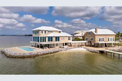 320 Sunny Drive, Mary Esther, FL 32569 - Photo 8