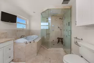 320 Sunny Dr, Mary Esther, FL 32569 - Photo 54