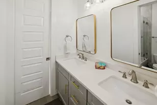 1478 Seaside Cir, Navarre, FL 32566 - Photo 22