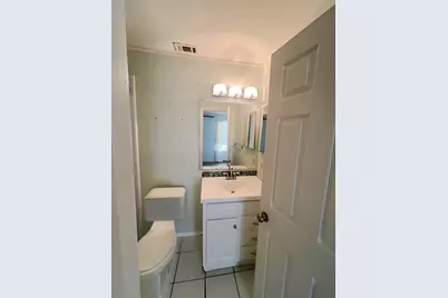 1330 SE Miracle Strip Parkway SE #205, Fort Walton Beach, FL 32548 - Photo 10