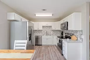 254 E Iris Ln E, Defuniak Springs, FL 32433 - Photo 16