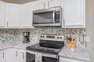 254 E Iris Ln E, Defuniak Springs, FL 32433 - Photo 20