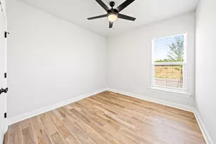 75 Butterfly Bnd, Freeport, FL 32439 - Photo 12