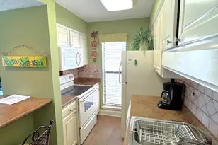 17614 Front Beach Rd, Panama City Beach, FL 32413 - Photo 6