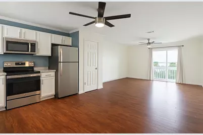 1330 SE Miracle Strip Parkway SE #309, Fort Walton Beach, FL 32548 - Photo 2