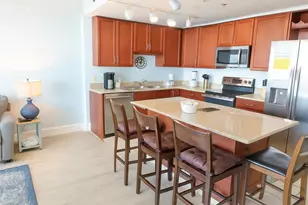 9860 S Thomas Dr S, Panama City Beach, FL 32408 - Photo 8