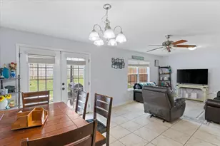 291 Dahlquist Dr, Crestview, FL 32539 - Photo 10