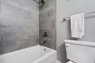 8271 Gulf Blvd, Navarre, FL 32566 - Photo 38