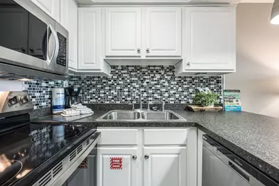 500 Gulf Shore Drive #UNIT 618A, Destin, FL 32541 - Photo 12