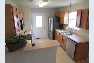 1014 Airport Road #123, Destin, FL 32541 - Photo 10