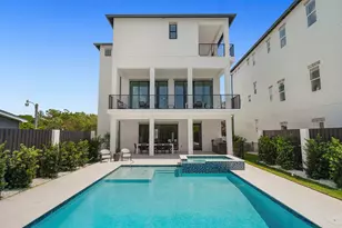 336 S Holiday Road S, Destin, FL 32550 - Photo 2