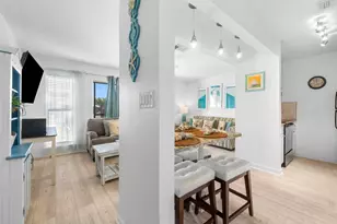 17614 Front Beach Rd, Panama City Beach, FL 32413 - Photo 10