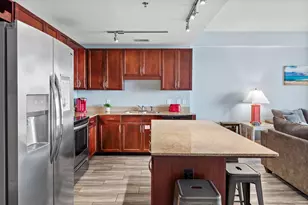 9902 S Thomas Dr S, Panama City Beach, FL 32408 - Photo 10