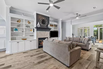 4604 Paradise Isle Isle, Destin, FL 32541 - Photo 6