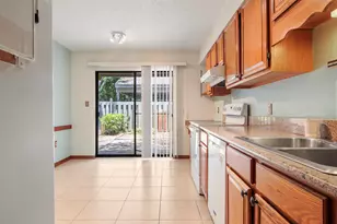 1000 Bay Dr, Niceville, FL 32578 - Photo 44