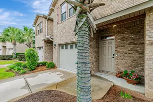 8726 Brown Pelican Cir, Navarre, FL 32566 - Photo 6