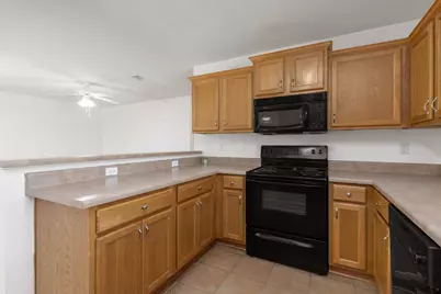 4476 Goldfinch Way, Crestview, FL 32539 - Photo 8