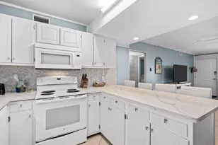 667 Nautilus Ct, Fort Walton Beach, FL 32548 - Photo 12