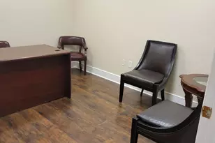 217 SE Miracle Strip Parkway SE, Fort Walton Beach, FL 32548 - Photo 4