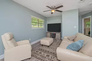 544 Purl Adams Ave, Crestview, FL 32539 - Photo 4