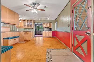 406 NW Sherry Circle NW, Fort Walton Beach, FL 32548 - Photo 6