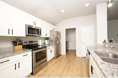 415 Scooter Cove, Crestview, FL 32539 - Photo 6