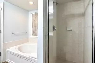 1517 Miracle Strip Pkwy, Fort Walton Beach, FL 32548 - Photo 8