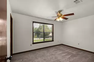 223 W Pinoak Ct W, Crestview, FL 32539 - Photo 22