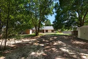 223 W Pinoak Ct W, Crestview, FL 32539 - Photo 30