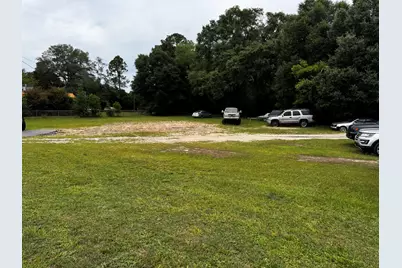 742 W US Highway 90, Defuniak Springs, FL 32433 - Photo 12