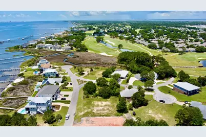 4136 Madura Rd, Gulf Breeze, FL 32563 - Photo 1