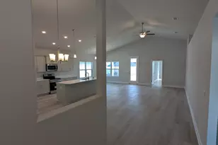 540 Alleyoak Ln, Freeport, FL 32439 - Photo 2