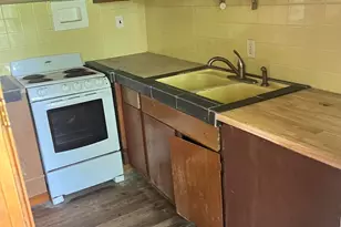 855 N Pearl Street N, Crestview, FL 32536 - Photo 8