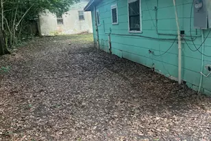 401-409 Brock East Ave, Crestview, FL 32539 - Photo 10